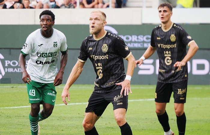 Nhật kí ngày 12/11: Lựa chọn sáng nhất trong ngày